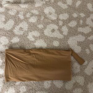 tan skims strapless bra